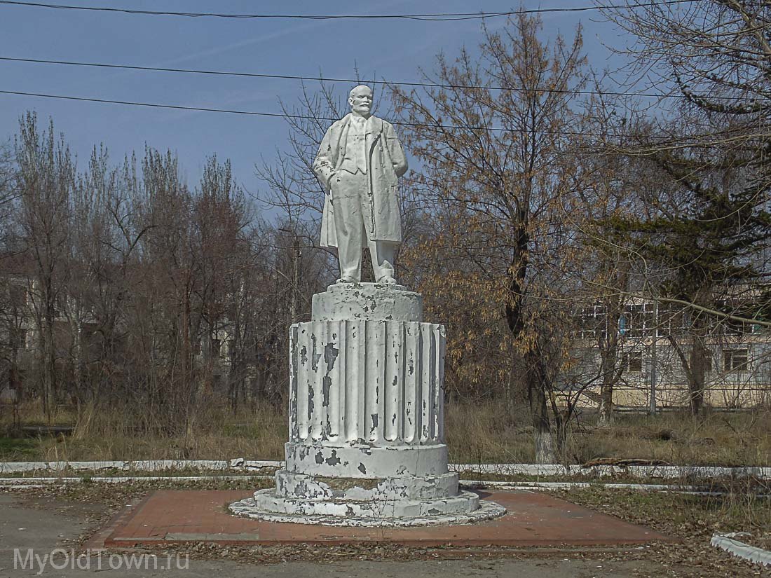Памятник В.И.Ленину в Волгограде