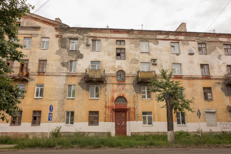 Фасад дома 14. Проспект Дзержинского
