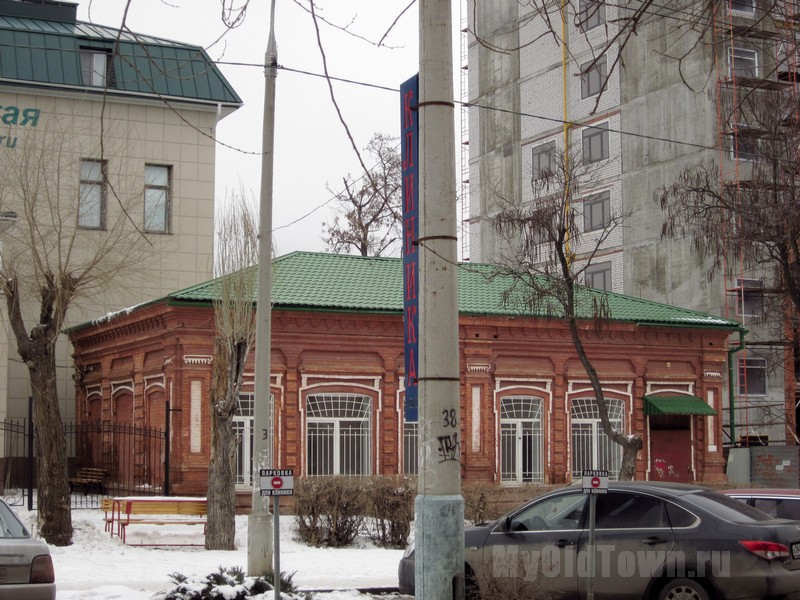 Улица Академическая дом 4. Фото Волгограда.