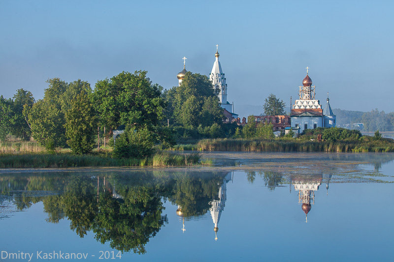 Островоезерский Свято-Троицкий монастырь. Утро