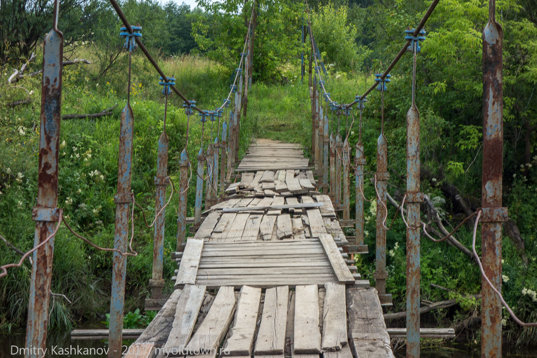 Опасный пешеходный мост. Деревня Галицы, Гороховецкий район