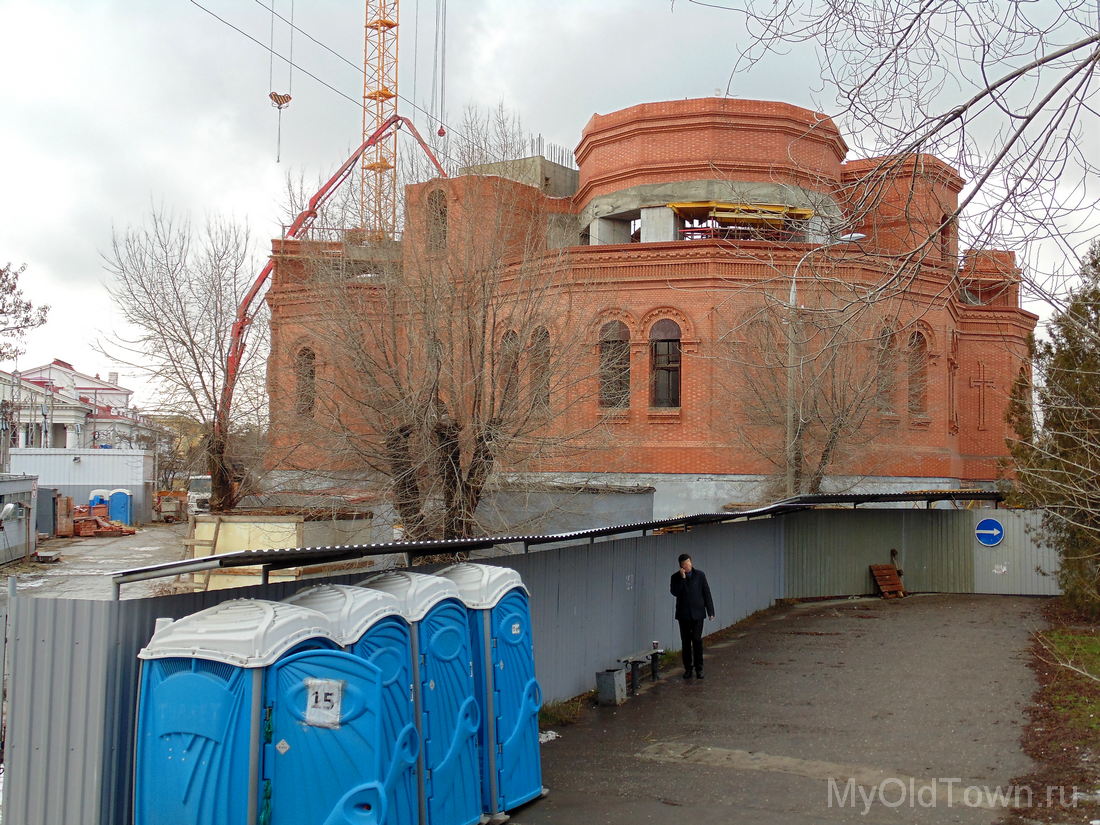 Собор Александра Невского в Волгограде. Декабрь 2017 года 