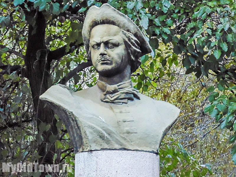 Памятник Петру I. Фото Волгограда